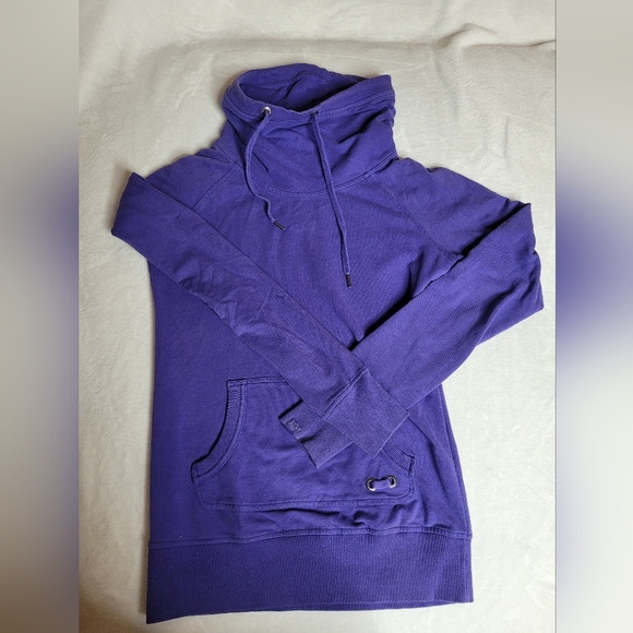 Purple sweater - Picture 2 of 3